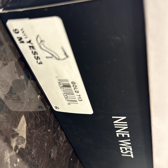 Nine West - Size 9M - Yess3 Shoes - Picture 5 of 5